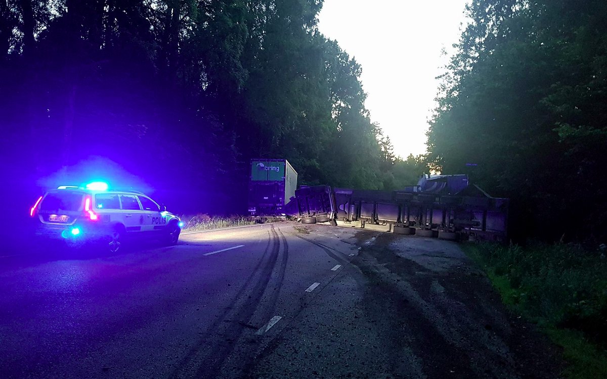 Trafikolycka-lastbil-Nydalen-Askersund