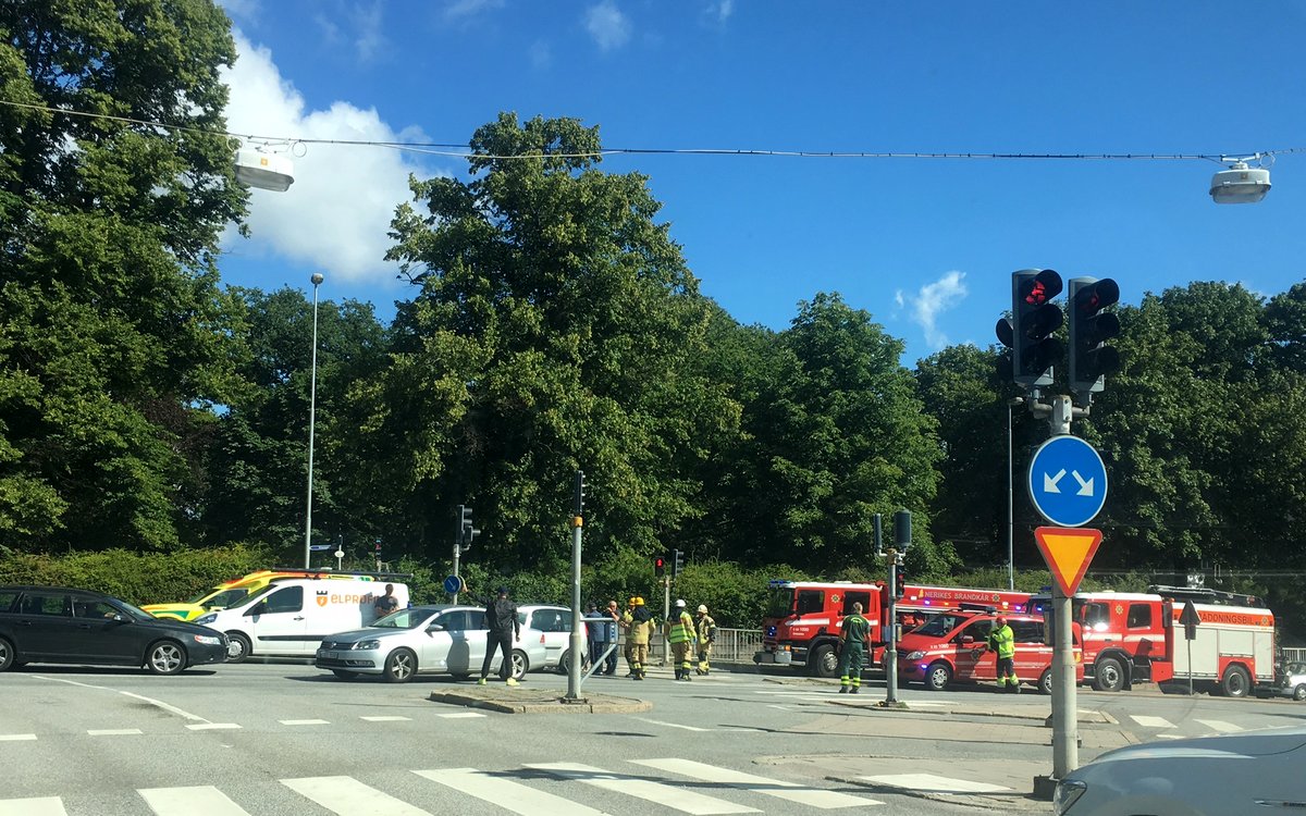 Trafikolycka-Tunnel-Korsning-Hertig-Karls-Alle